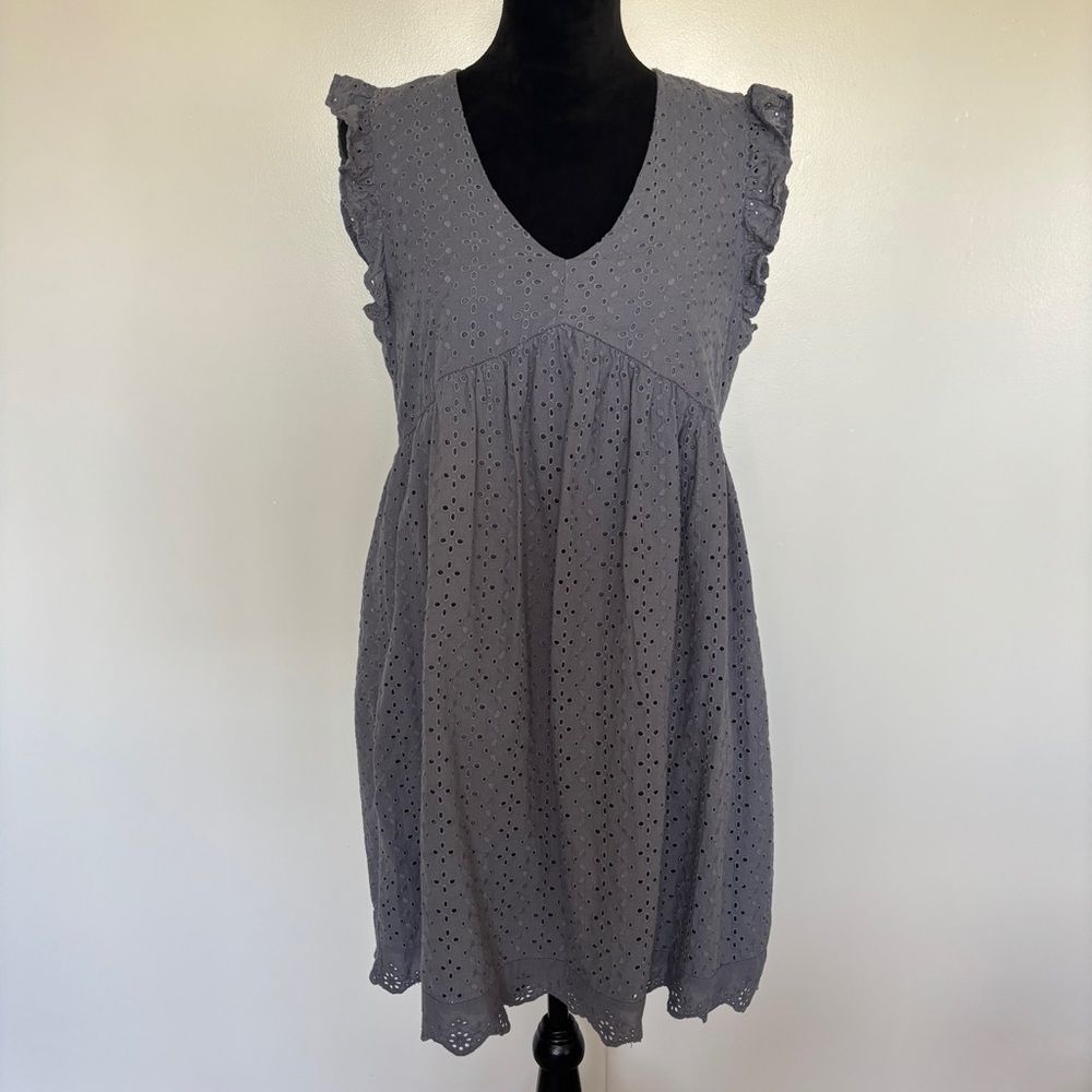 Knox Rose Dusty Blue Eyelet Sleeveless Ruffle Dress Small